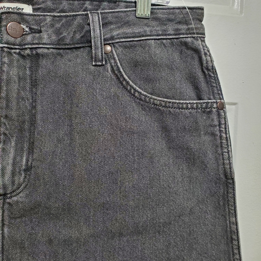 Wrangler Charcoal Frayed Denim Mini Skirt Size L Washed Denim - Picture 4 of 16